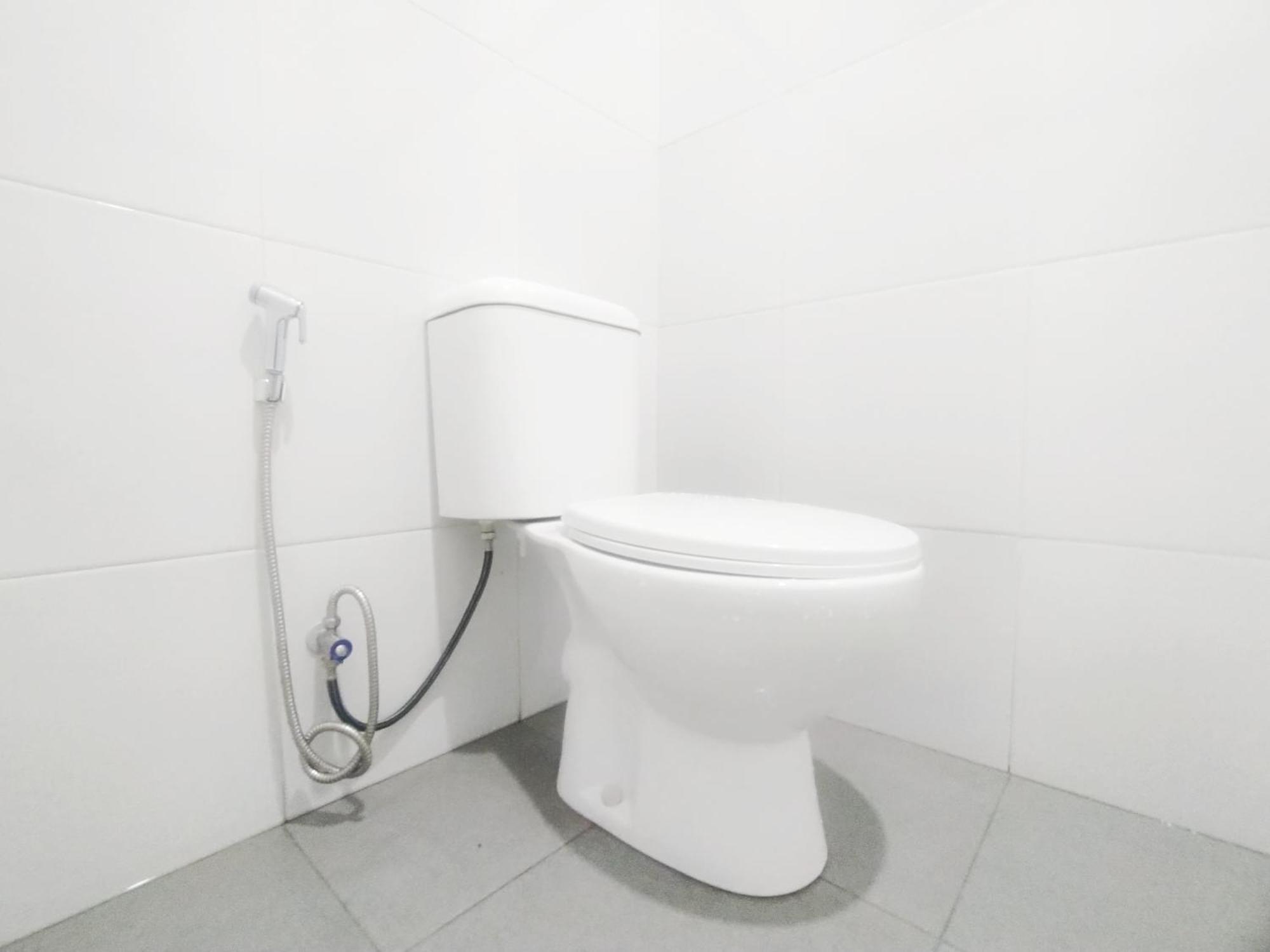 Reddoorz Syariah Near Stasiun Purwokerto Hotell Exteriör bild
