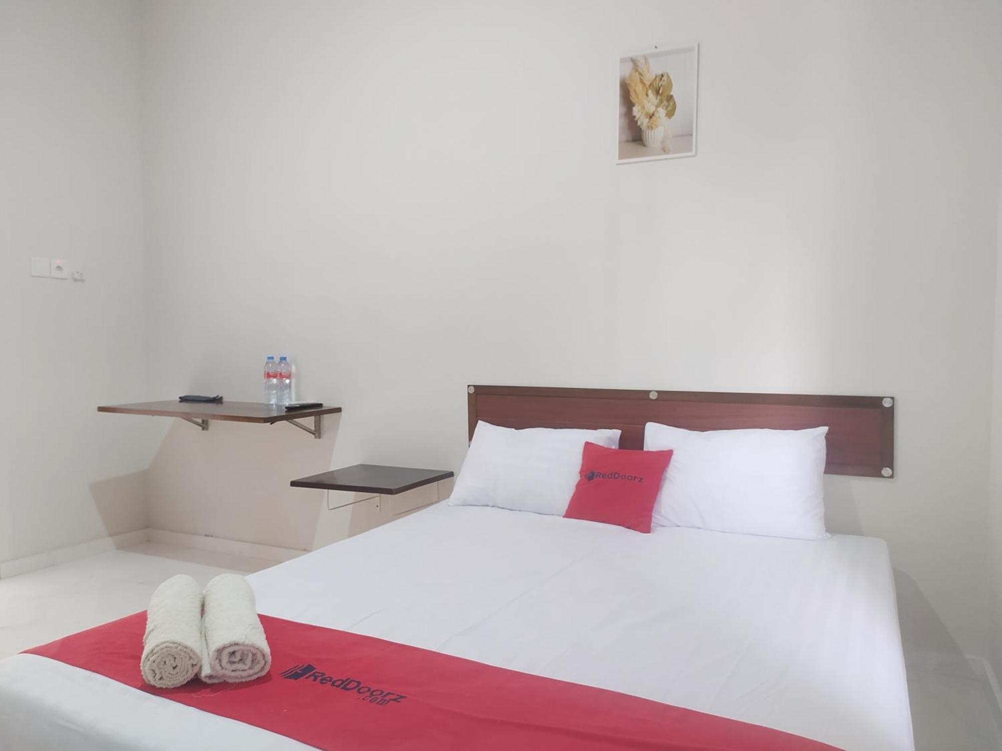 Reddoorz Syariah Near Stasiun Purwokerto Hotell Exteriör bild