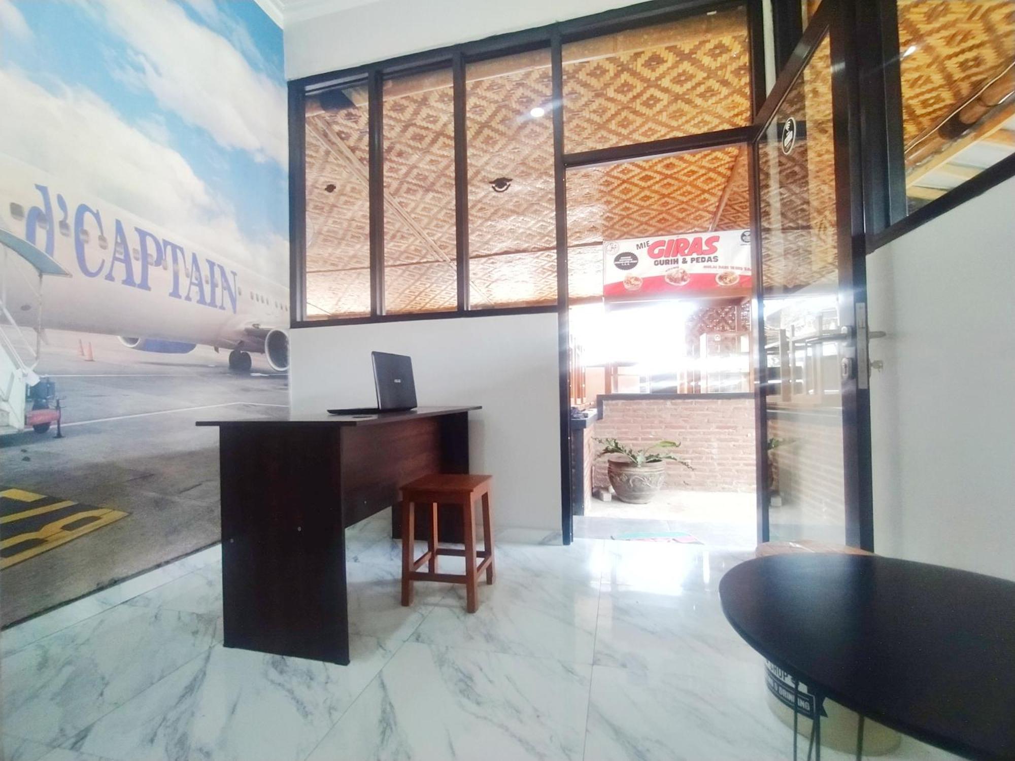 Reddoorz Syariah Near Stasiun Purwokerto Hotell Exteriör bild